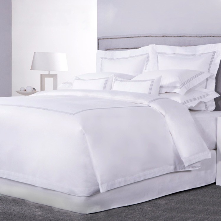 High Quality 100% Cotton White Runner Quilt Cover Bedding Sheets Hotel Bed Set