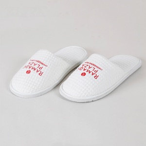 Hotel Luxury Slippers Men Disposable Waffle Slipper Bathroom Slipper For