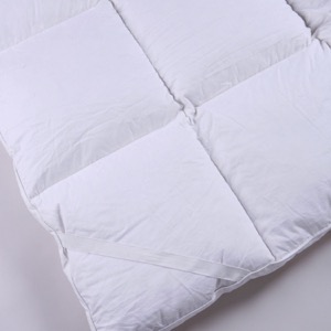 Factory Soft Removable Bed Quilted Mattress Protector Cover / Anti- slip Mattress Pad