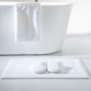 Customized Jacquard Logo Hospitality Bath Mats With High Quality