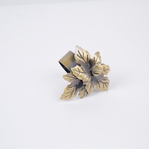 Customizable flowers all shapes color rhinestone napkin rings for wedding parties