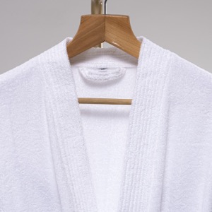 Highly absorbent bathrobes 100% cotton white terry with good durability